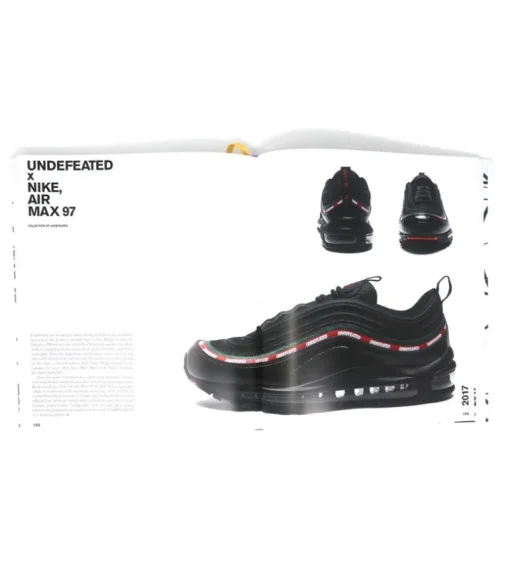 Collab - Sneakers x Culture
