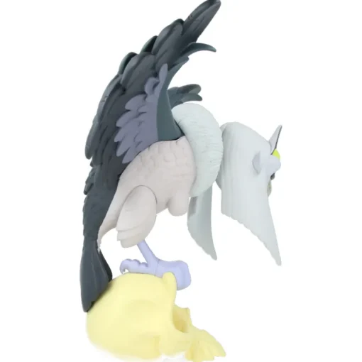 Harpy - White Version by Peter de Sève