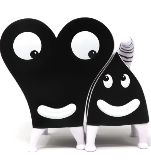 Pupshaw & Pushpaw - Black & white edition