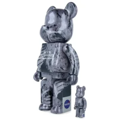 400% + 100% Bearbrick Moon Footprints