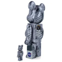 400% + 100% Bearbrick Moon Footprints