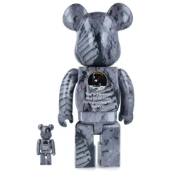 400% + 100% Bearbrick Moon Footprints