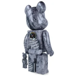 400% + 100% Bearbrick Moon Footprints