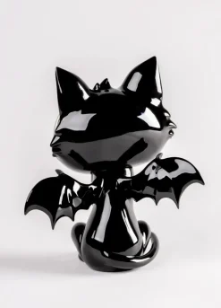 Little Devil Cat - Sculpture de Javier Calleja