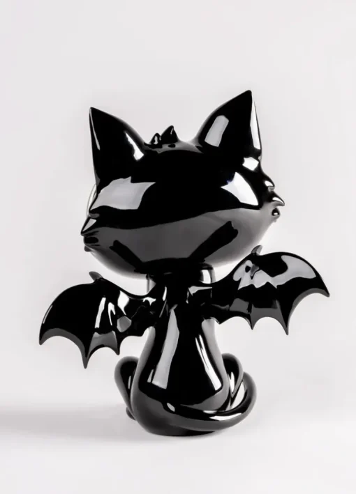 Little Devil Cat - Sculpture de Javier Calleja