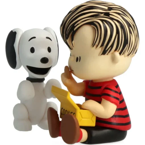 UDF Peanuts Series 12 - 50's Snoopy & Linus Figurine