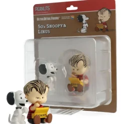 UDF Peanuts Series 12 - 50's Snoopy & Linus Figurine